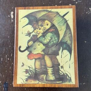 Hummel Vintage Wooden Music Box Works Plays Raindrops Keep Falling On My Head